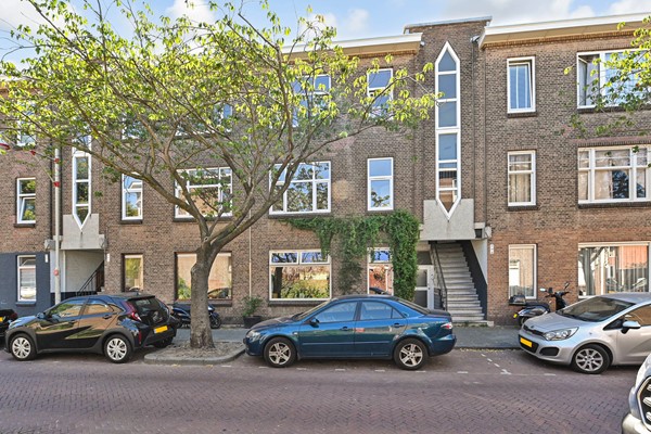 Onder bod: Loosdrechtsestraat 18, 2574 PM Den Haag